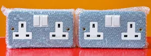 Single and Double Metalic Sockets