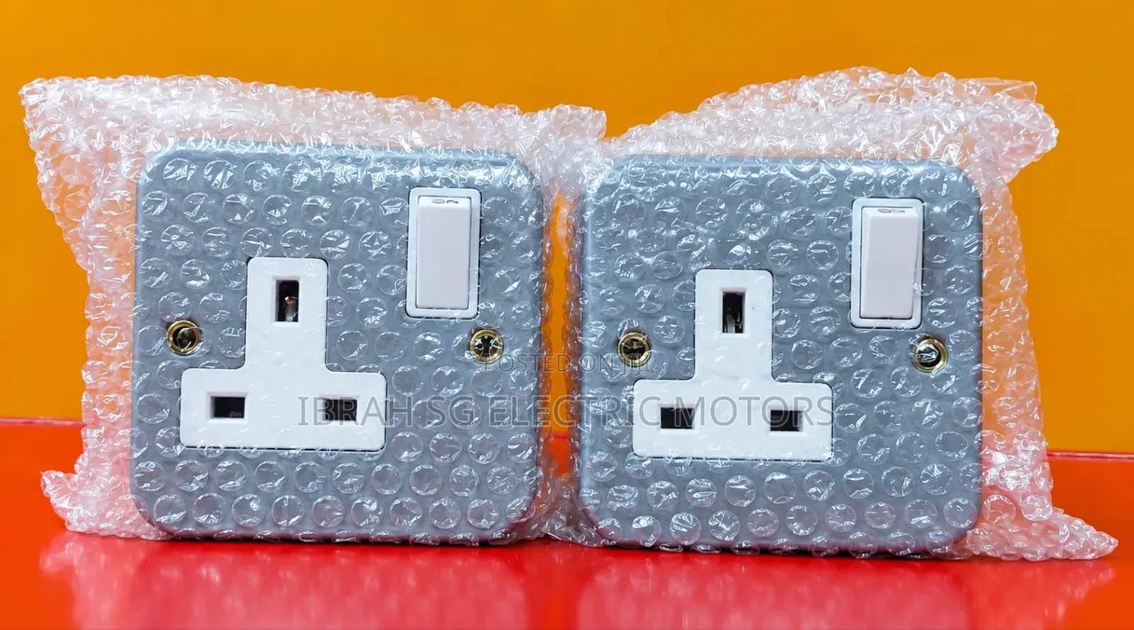 Single and Double Metalic Sockets