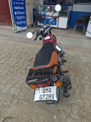 Bajaj Boxer 100 2025 Red