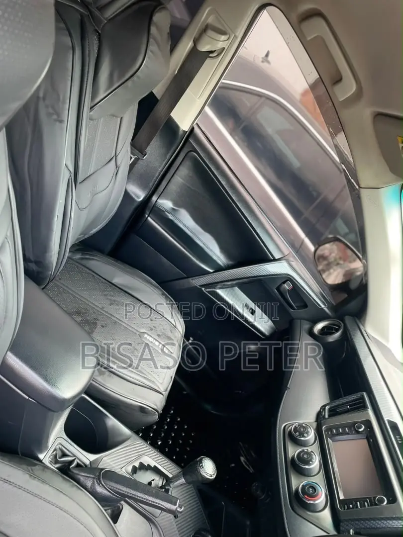 Toyota RAV4 2015 White