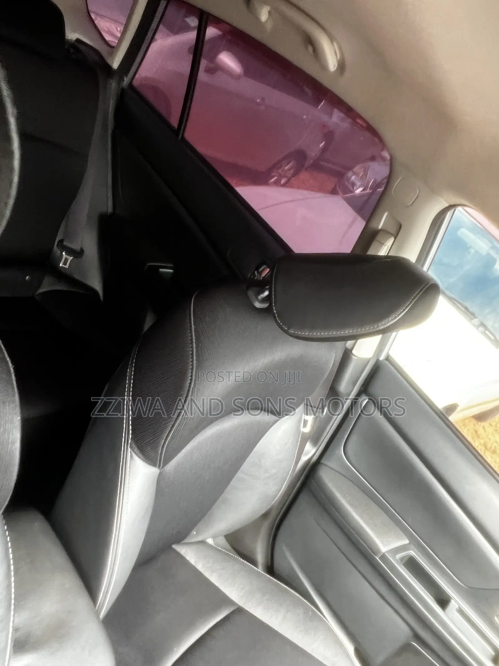 Subaru Impreza 2.0i Premium PZEV 4dr Hatchback AWD (2.0L 4cyl CVT) 2015