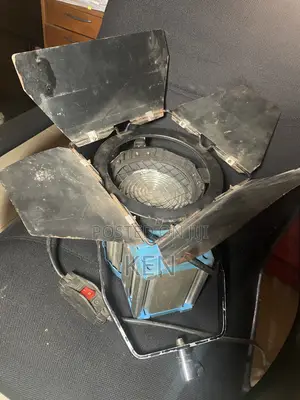 ARRI Fresnel Production Light