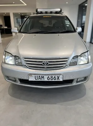 Toyota Gaia 1999 Silver