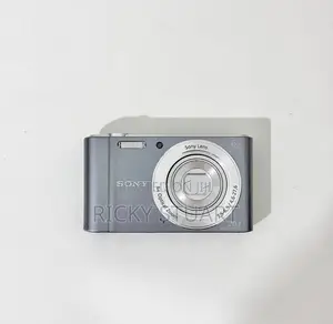 Sony Cyber-Shot DSC-W810 Digital Compact Camera