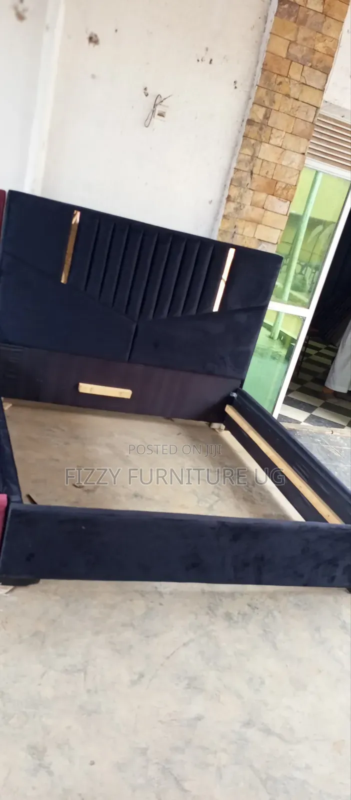 New Fashion Beds in Black Color