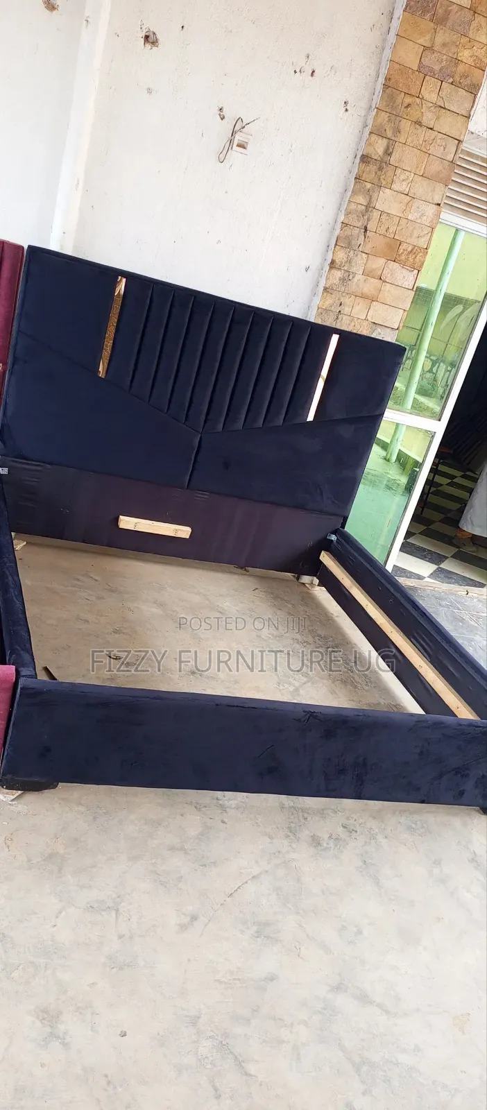 New Fashion Beds in Black Color