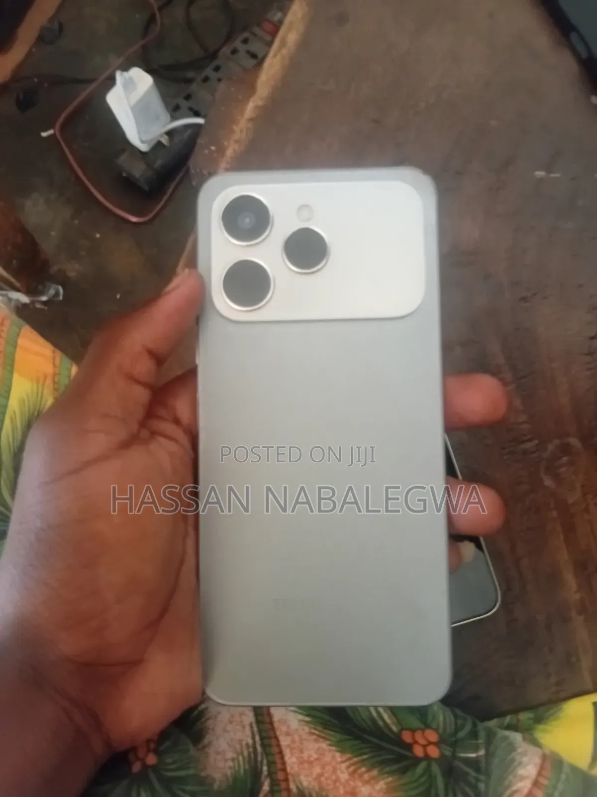 Tecno Spark 40 128 GB Gray