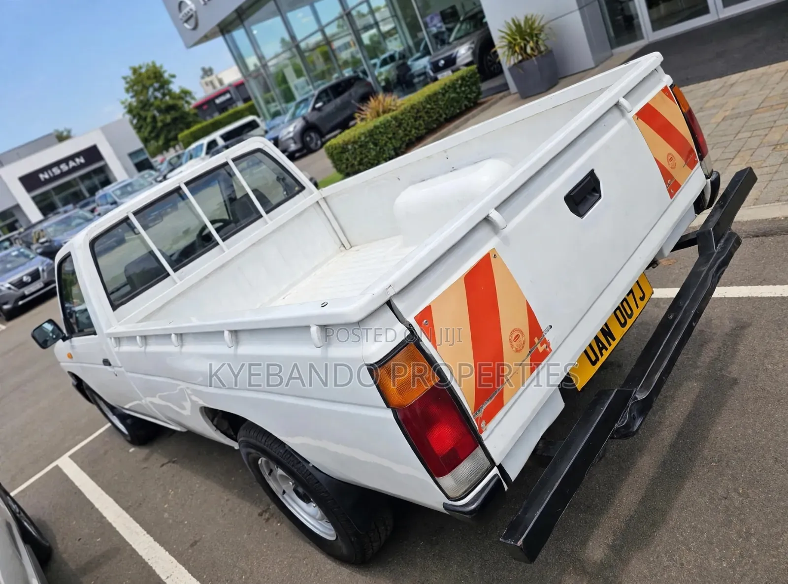 Nissan Pick-Up 2.5D 1998 White