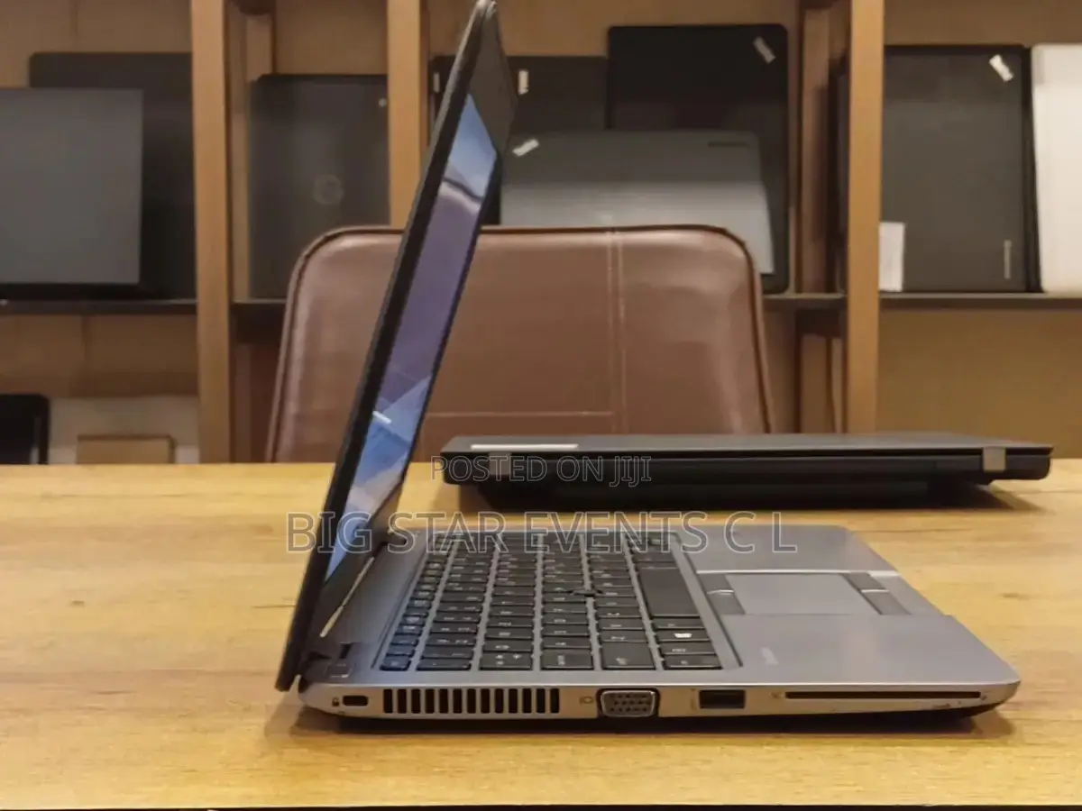 Laptop HP EliteBook 820 G2 8GB Intel Core i7 HDD 500GB