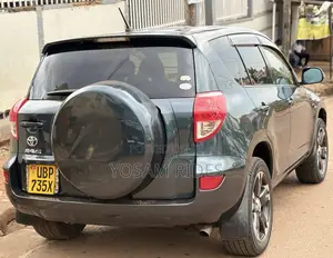 Toyota RAV4 2.4 2008 Gray