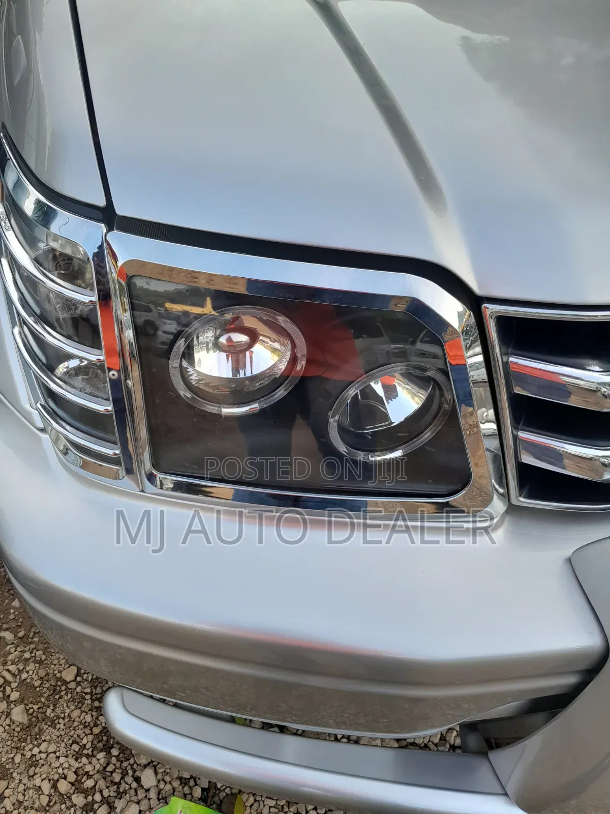 Toyota Land Cruiser 2000 Silver