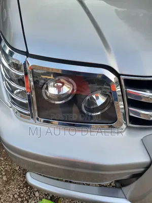 Toyota Land Cruiser 2000 Silver