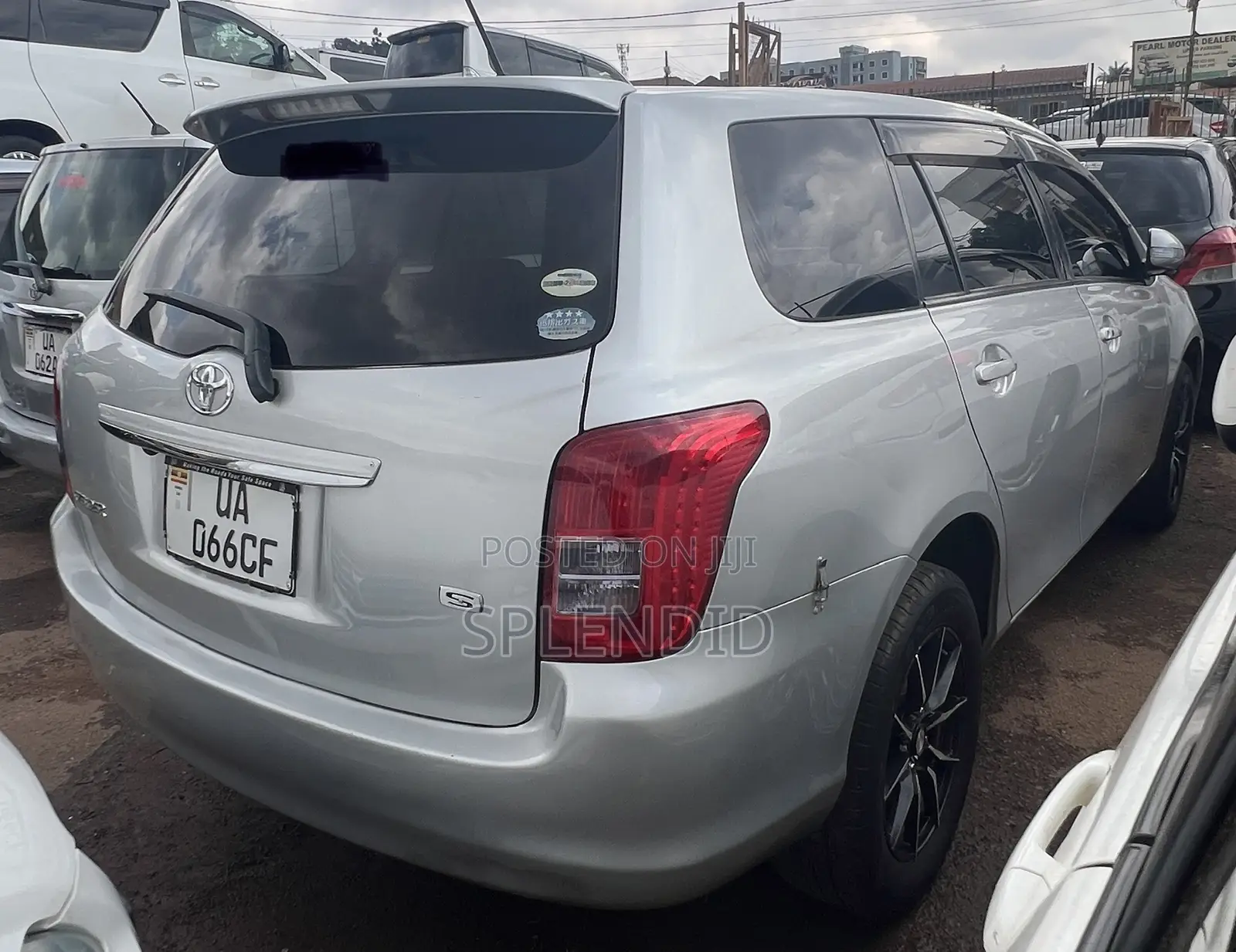 Toyota Corolla Fielder 2010 Silver