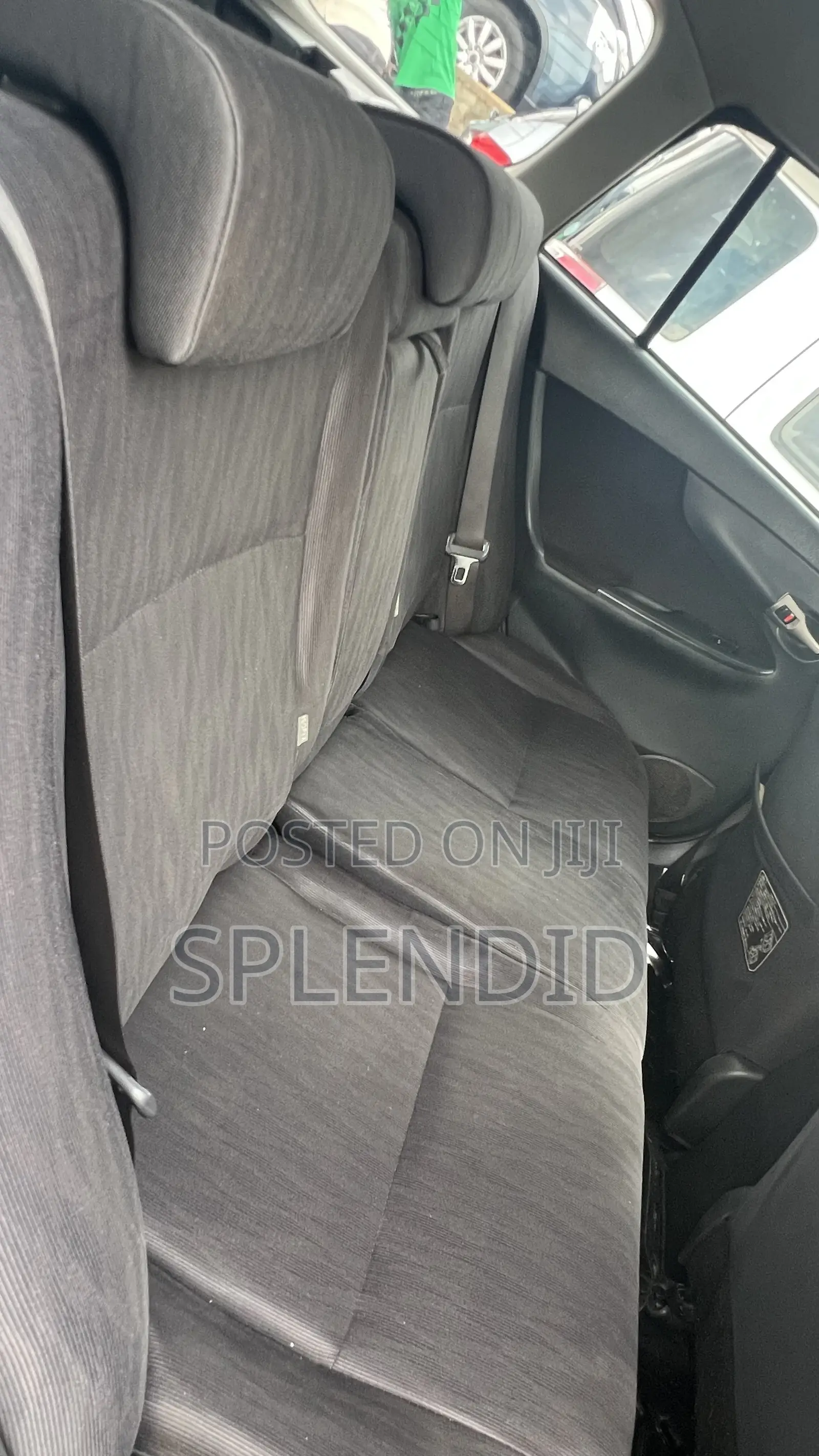 Toyota Corolla Fielder 2010 Silver