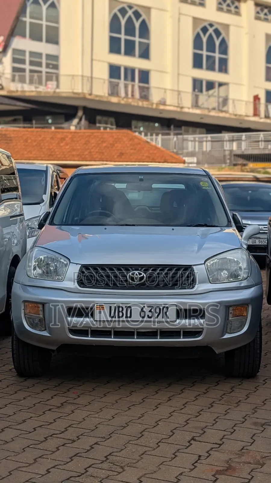 Toyota RAV4 Automatic 2002 Silver