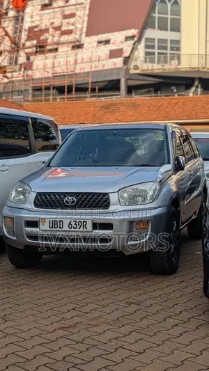 Toyota RAV4 Automatic 2002 Silver