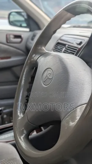 Toyota Corona Premio 1.8 FWD 2000 Pearl