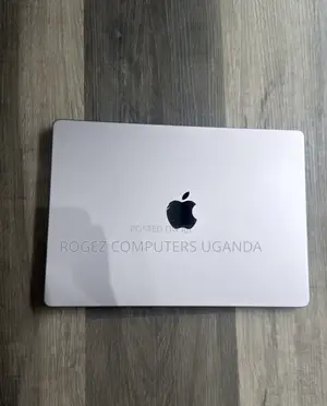 New Laptop Apple MacBook Pro 2023 M3 18GB Apple M3 Pro SSD 512GB