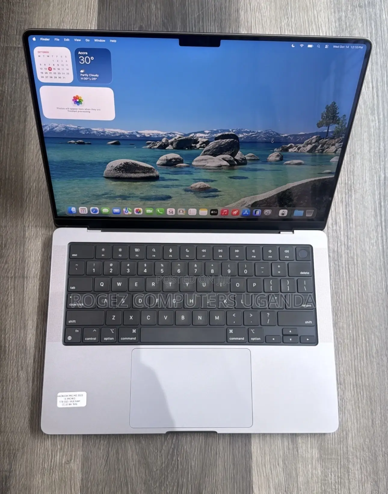 New Laptop Apple MacBook Pro 2023 M3 18GB Apple M3 Pro SSD 512GB