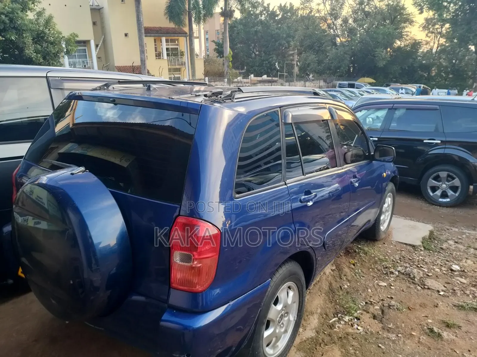 Toyota RAV4 1.8 2004 Blue