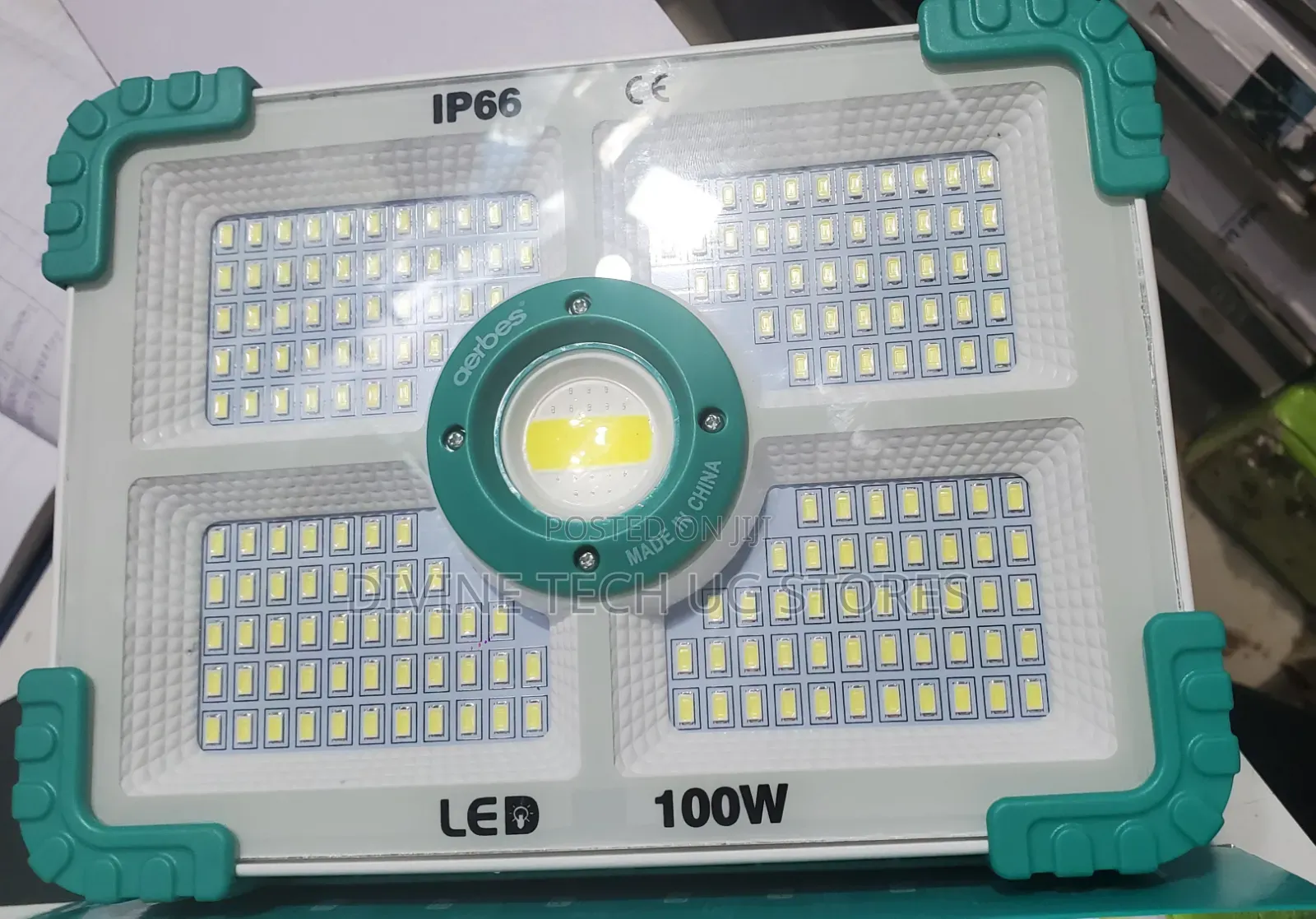 Projection Solar Rechargeable Flood Lights 100w
