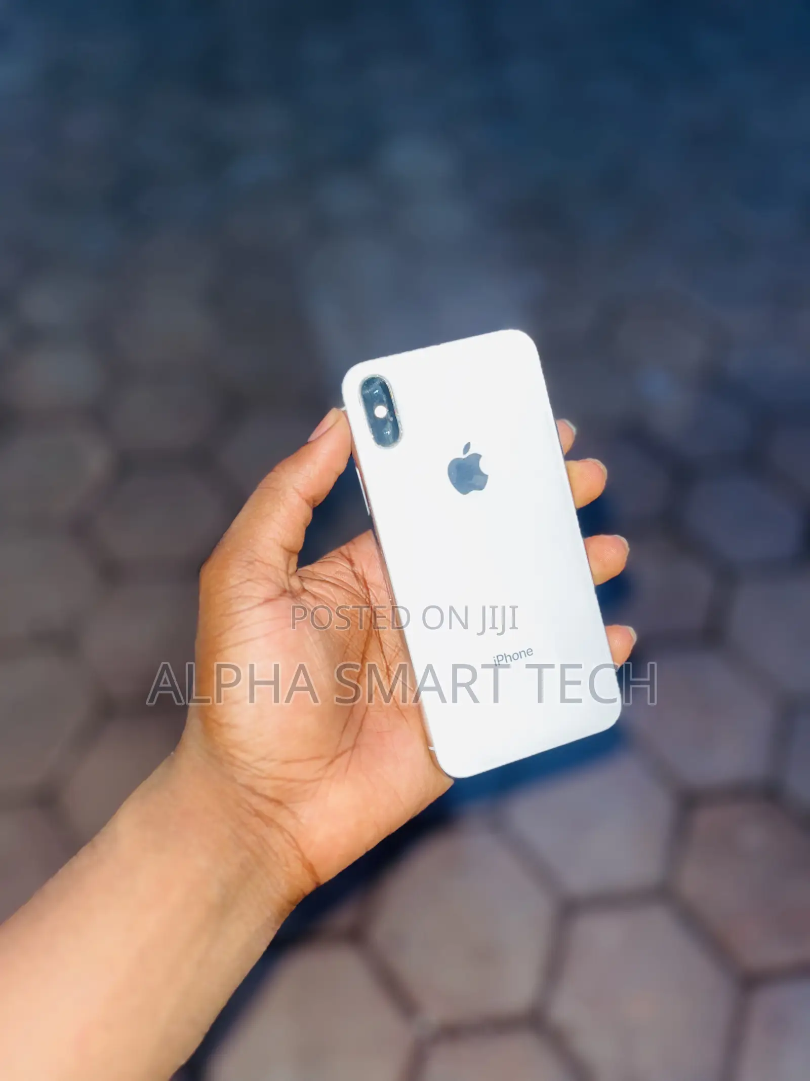 Apple iPhone X 256 GB White