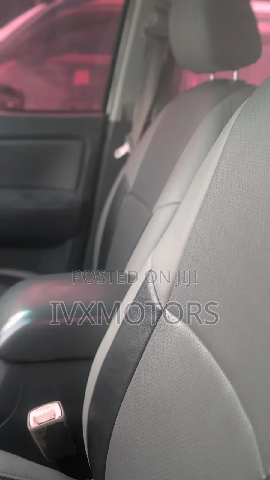 Toyota Hilux 2013 White