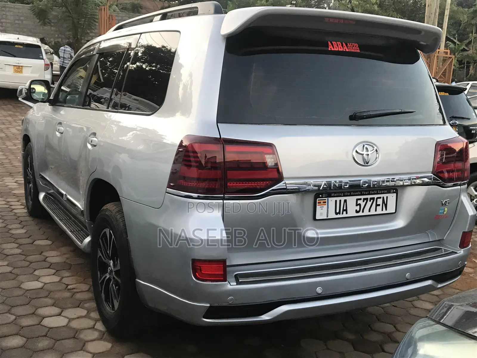 Toyota Land Cruiser Prado 2017 Silver