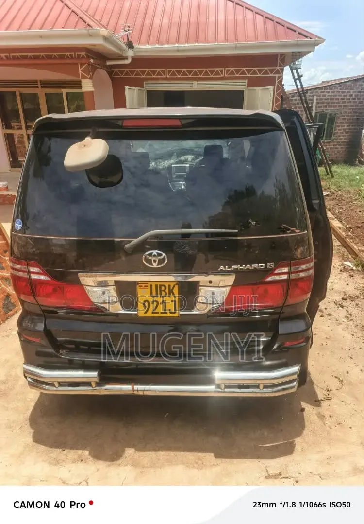 Toyota Alphard 2.4 Petrol FWD 2013 Black