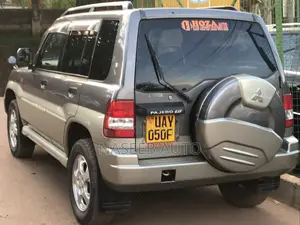 Mitsubishi Pajero IO 2001 Gray
