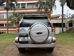 Toyota Land Cruiser Prado 3.0 D-4D 5dr 2008 Silver
