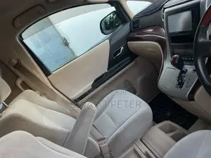 Toyota Alphard 2010 White