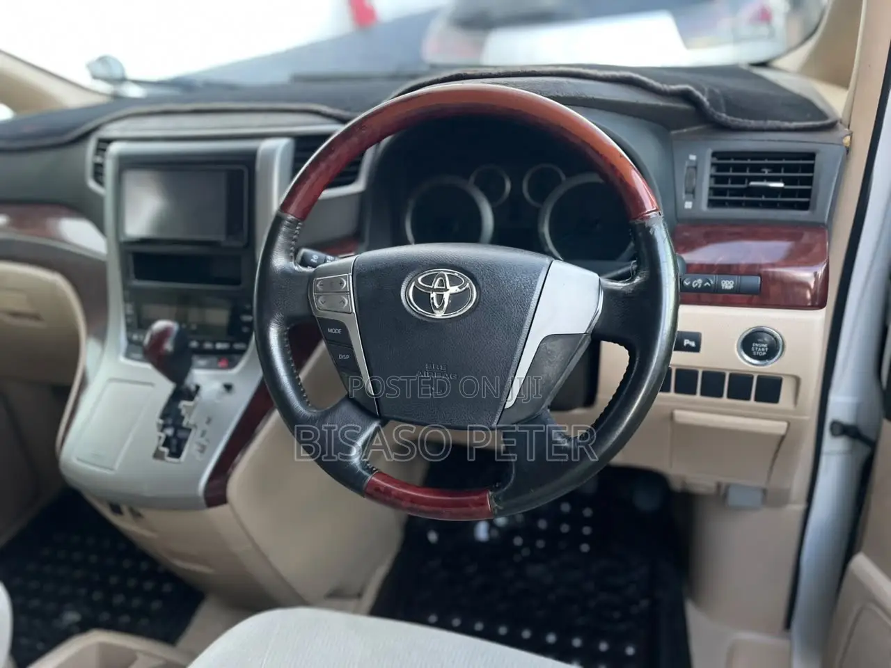 Toyota Alphard 2010 White
