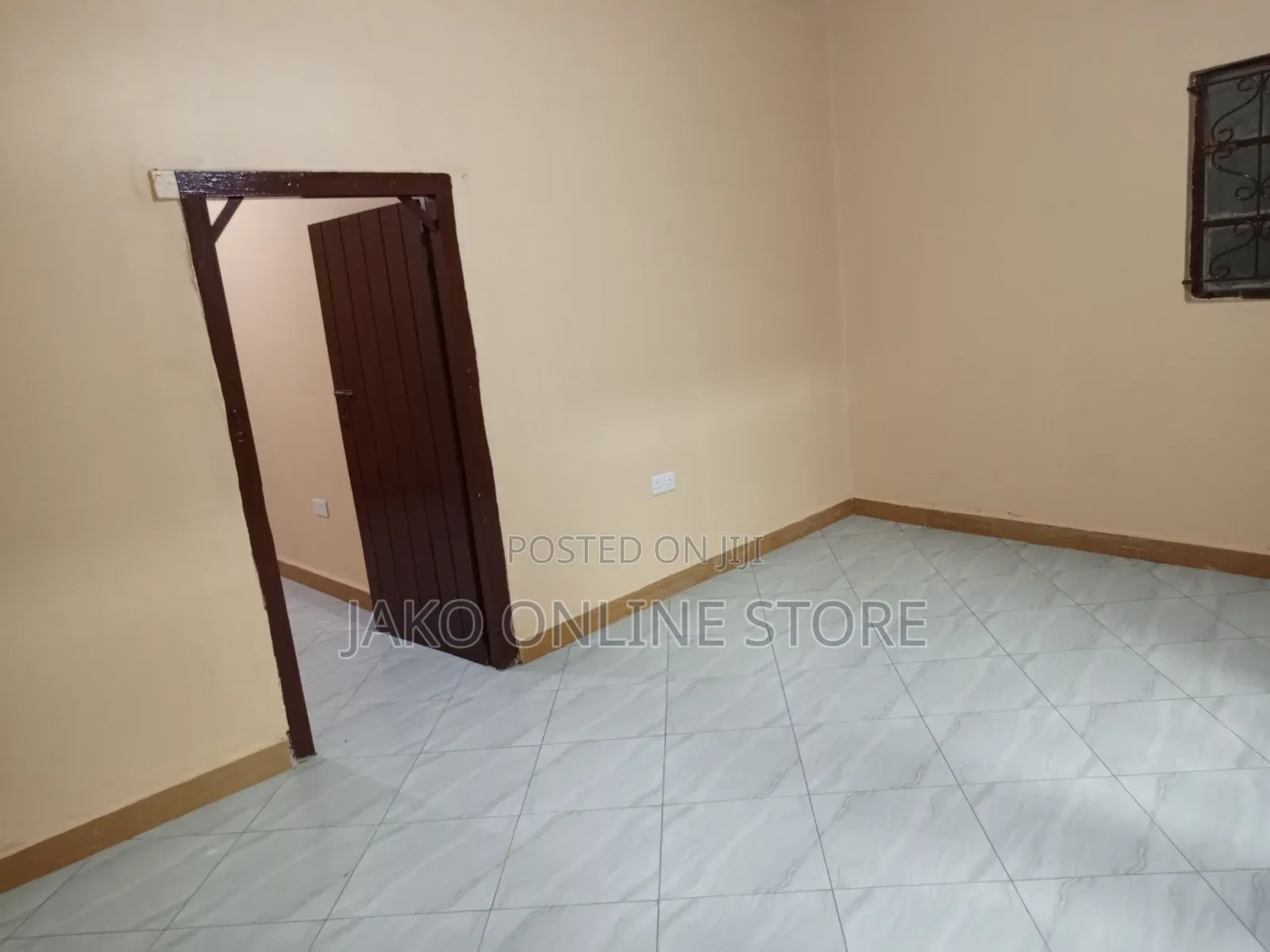 2bdrm Bungalow in Nakulabye, Rubaga for rent