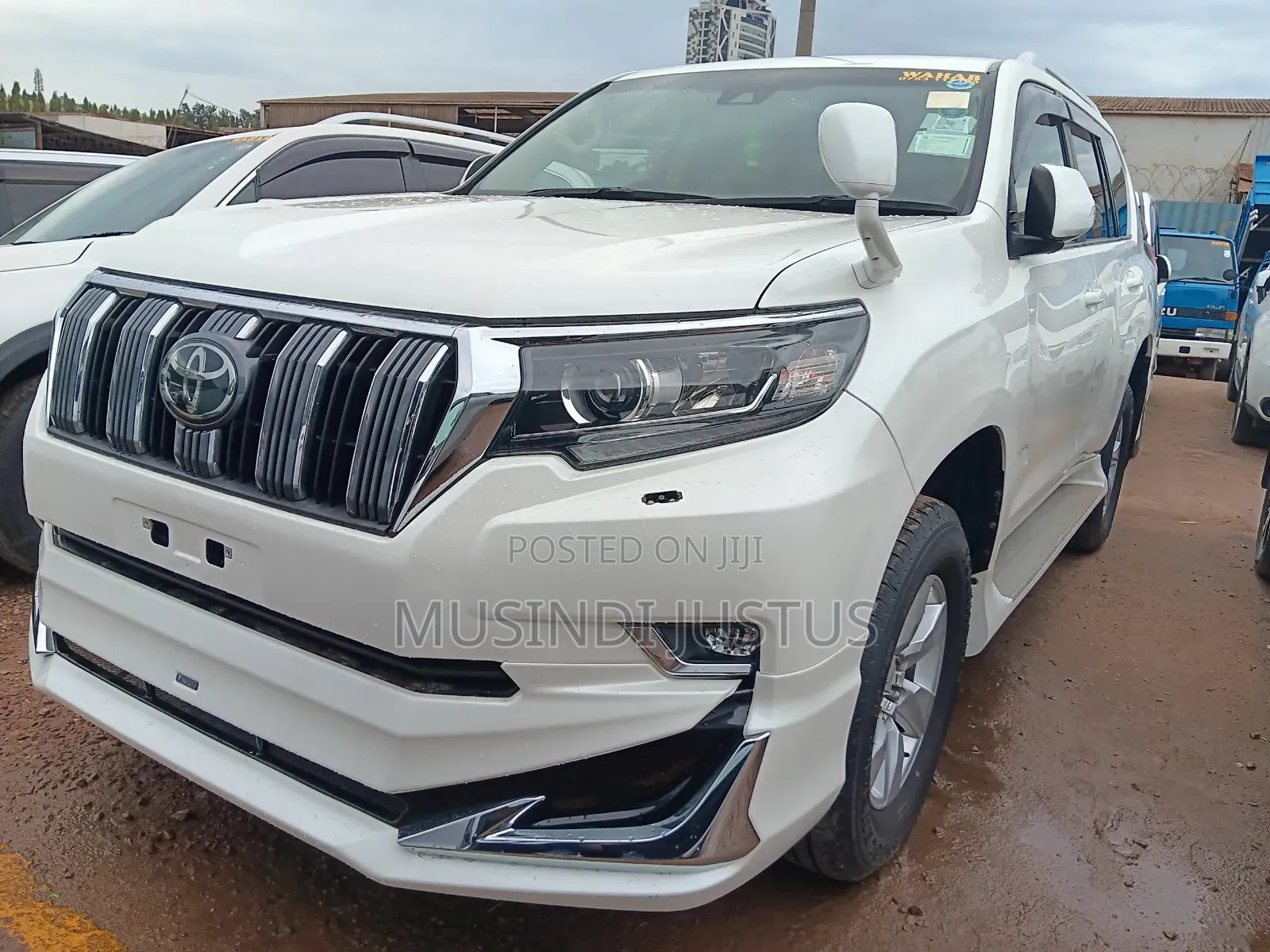 Toyota Land Cruiser Prado 2022 White