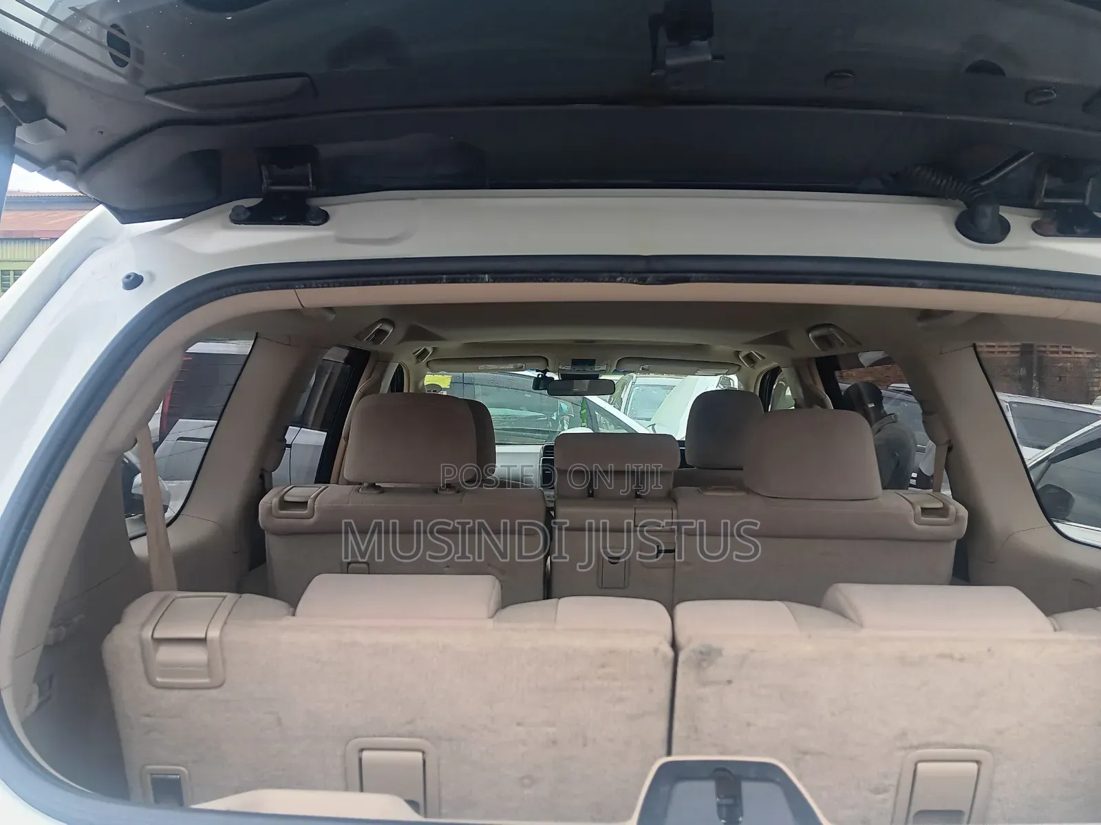 Toyota Land Cruiser Prado 2022 White