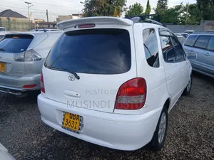 Toyota Corolla Spacio 2001 White