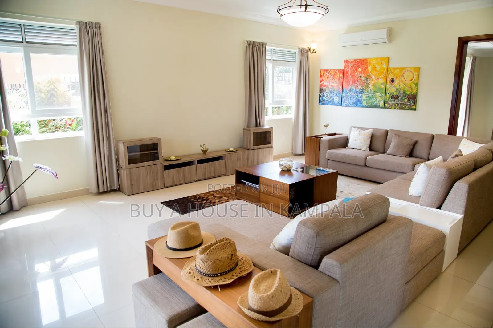 Furnished 5bdrm Mansion in Munyonyo, Makindye for sale