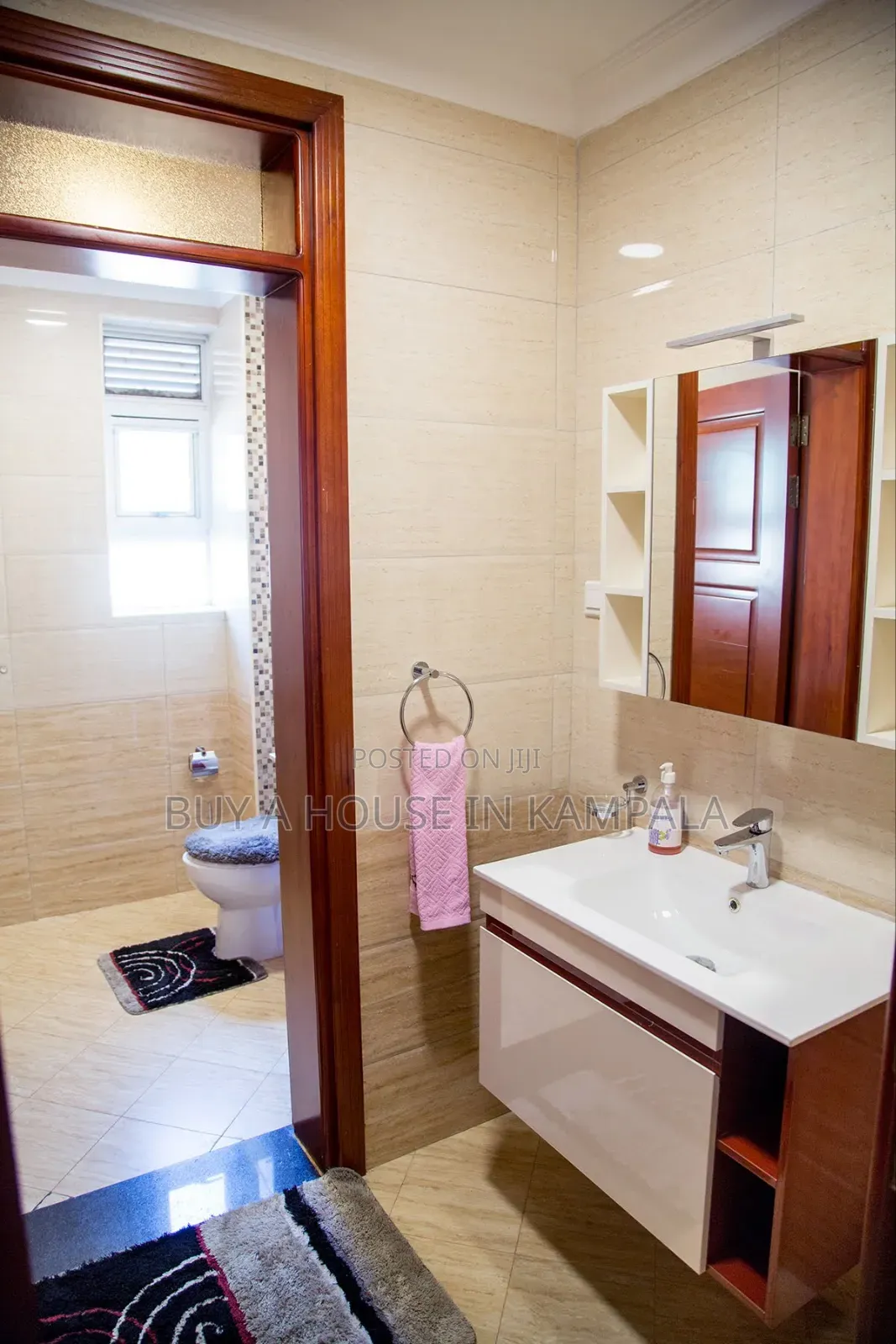 Furnished 5bdrm Mansion in Munyonyo, Makindye for sale