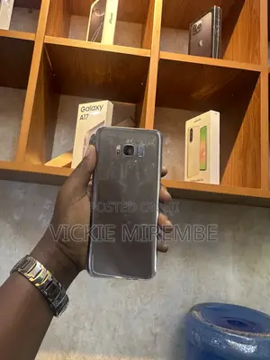 Samsung Galaxy S8 Plus 64 GB Gold