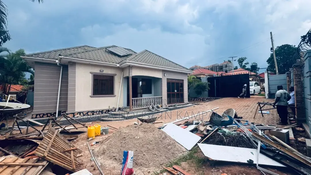 4bdrm House in Najjera2, Kira for sale