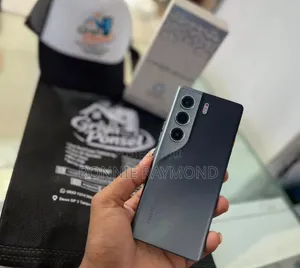 New Tecno Camon 40 Pro 5G 256 GB Black