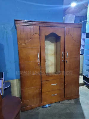 Wadrobe Dresser 5x6