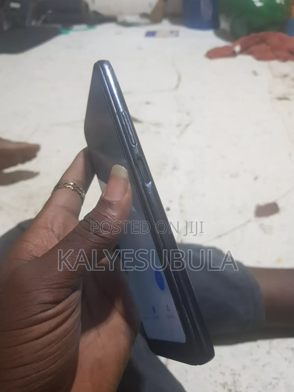 Hisense Infinity H50 128 GB Black