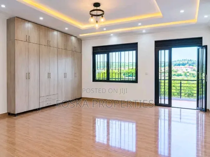 3bdrm Apartment in Bugolobi, Central Division for rent
