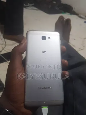 Samsung Galaxy J7 Prime 16 GB Silver