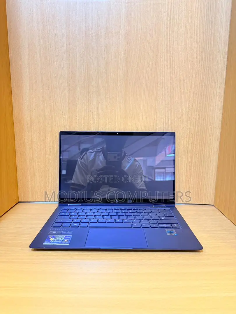 Laptop HP Elite Dragonfly x360 8th Gen 8GB Intel Core i5 SSD 256GB