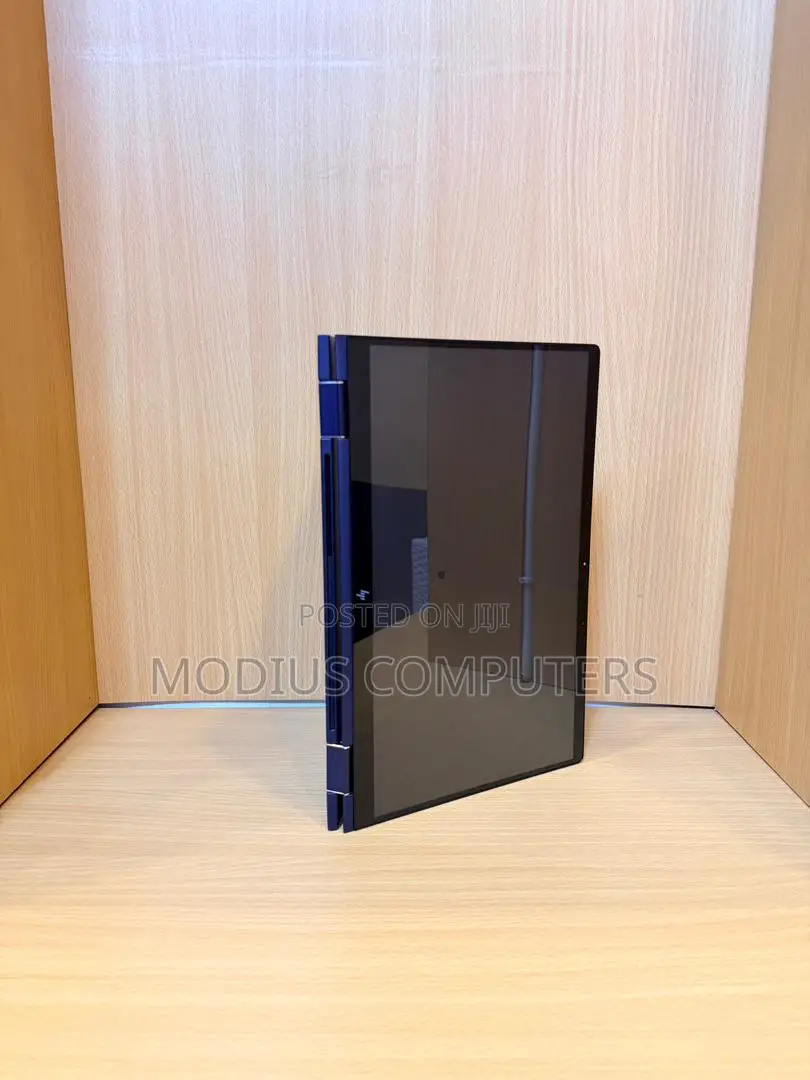Laptop HP Elite Dragonfly x360 8th Gen 8GB Intel Core i5 SSD 256GB