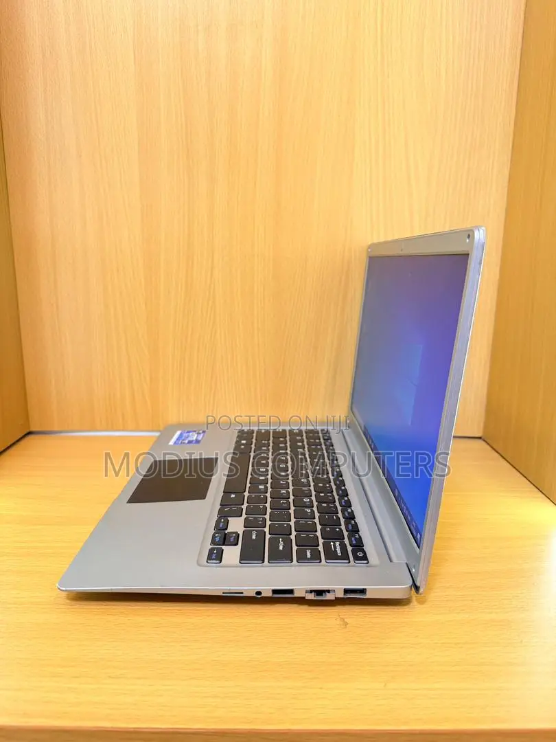 Laptop HP 14S 6GB Intel Celeron SSD 128GB