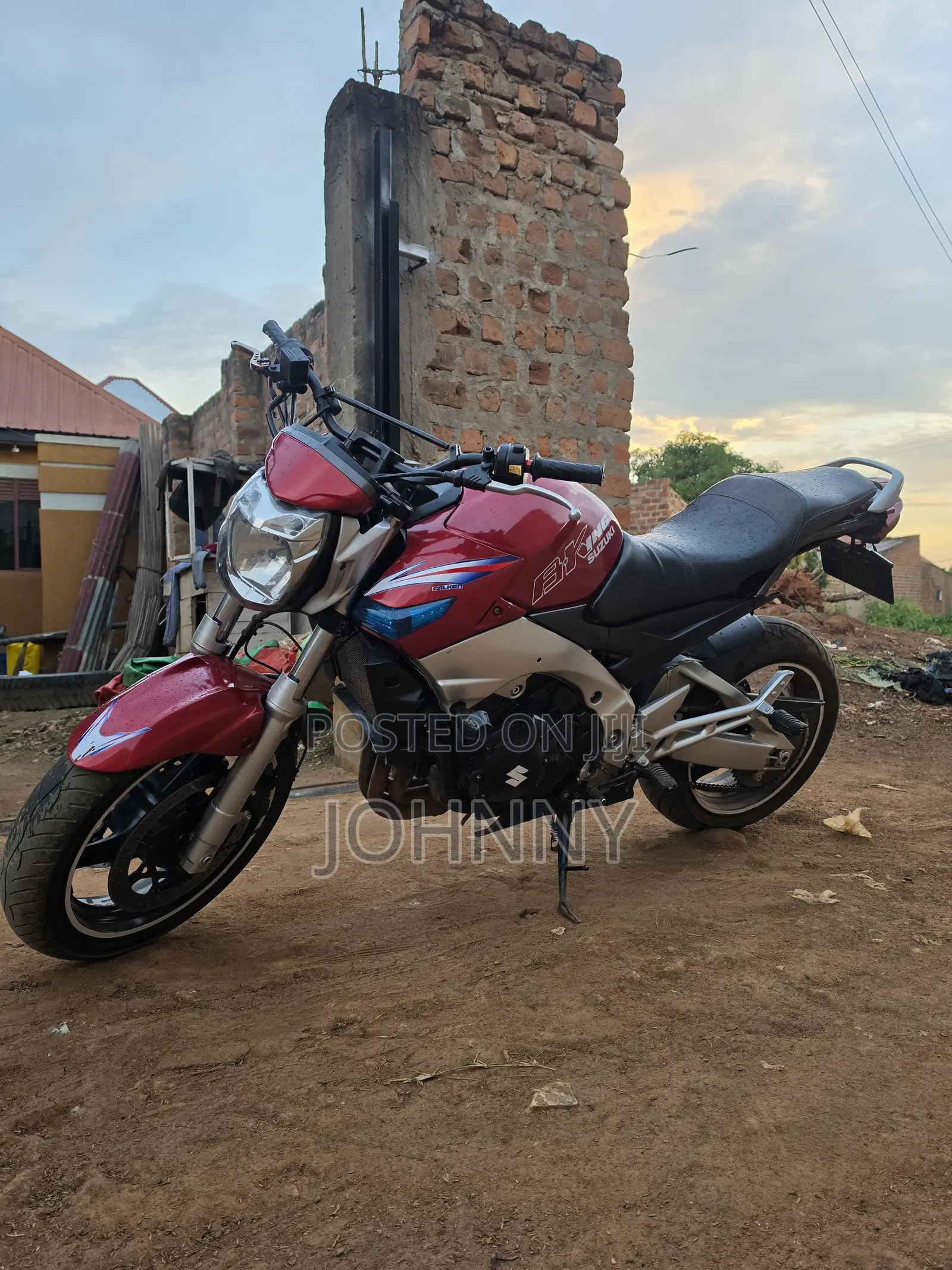 Suzuki GSR 2018 Black
